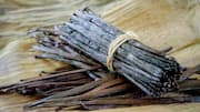 ஆப்ரிக்கன் வெண்ணிலா பீன் உதடுகளை எப்படி மிருதுவாக்கும்?