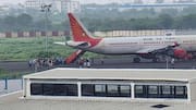 சட்டவிரோதமாக தங்கியிருந்த 250 பங்களாதேஷிகளை கைவிலங்கிட்டு நாடு கடத்தியது இந்தியா