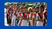 60 மாணவிகள் 17 கிலோ மீட்டர் நடந்தே சென்று வார்டன் மீது புகார்