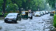 மழைக் காலத்தில் டயர் காற்றைக் குறைக்கணுமா? பலரும் செய்யும் ஆபத்தான தவறு: டிரைவிங் ரகசியம்