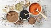 ஒவ்வொரு இந்திய சமையலறைக்கும் தேவையான 5 பருப்பு வகைகள்