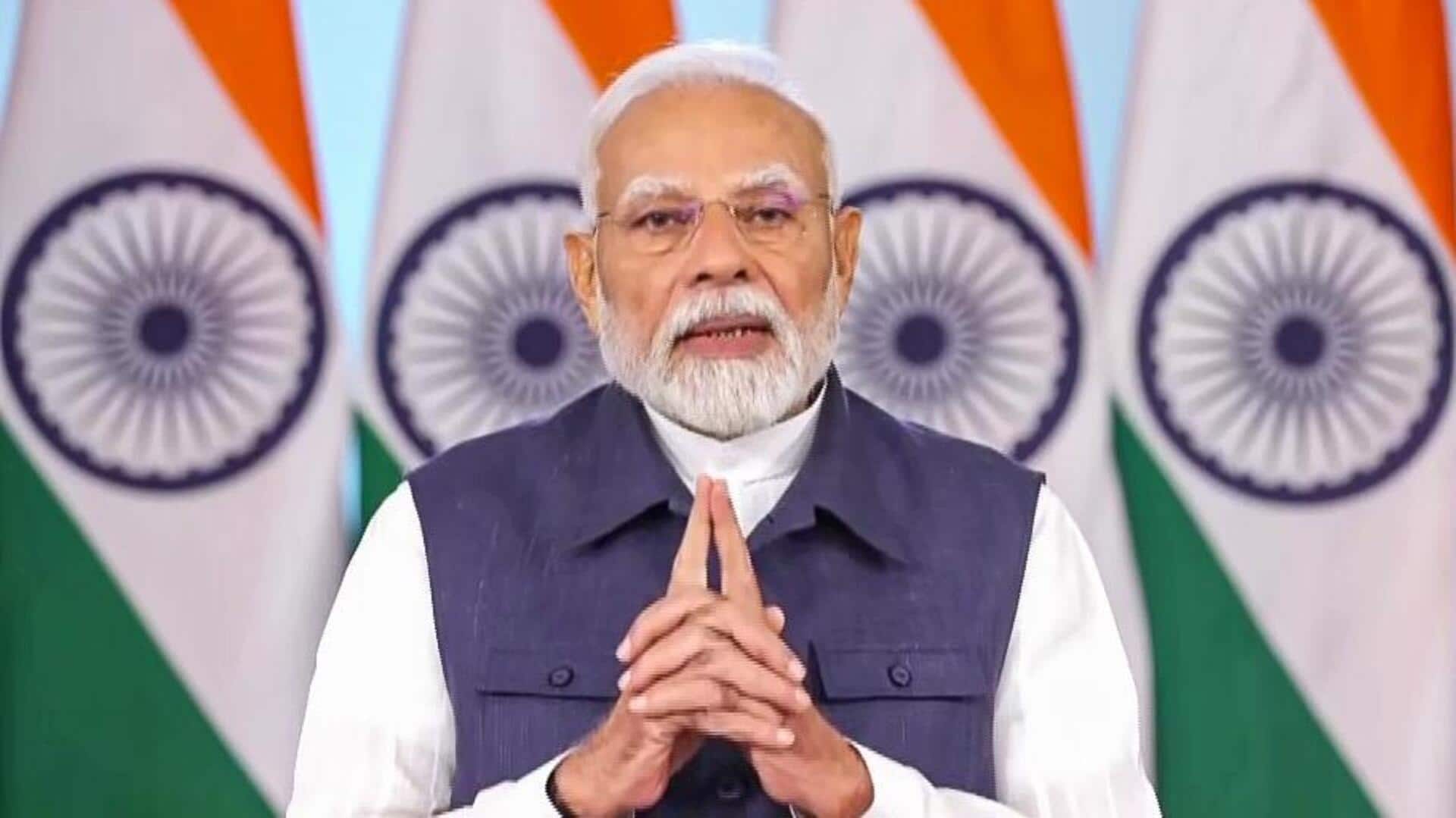 மன் கி பாத் நிகழ்ச்சியில் இந்திய ராணுவத்தின் துணிச்சலை பாராட்டிய பிரதமர் மோடி; ஆபரேஷன் சிந்தூருக்குப் புகழாரம் மன் கி பாத் நிகழ்ச்சியில் இந்திய ராணுவத்தின் துணிச்சலை பாராட்டிய பிரதமர் மோடி; ஆபரேஷன் சிந்தூருக்குப் புகழாரம்