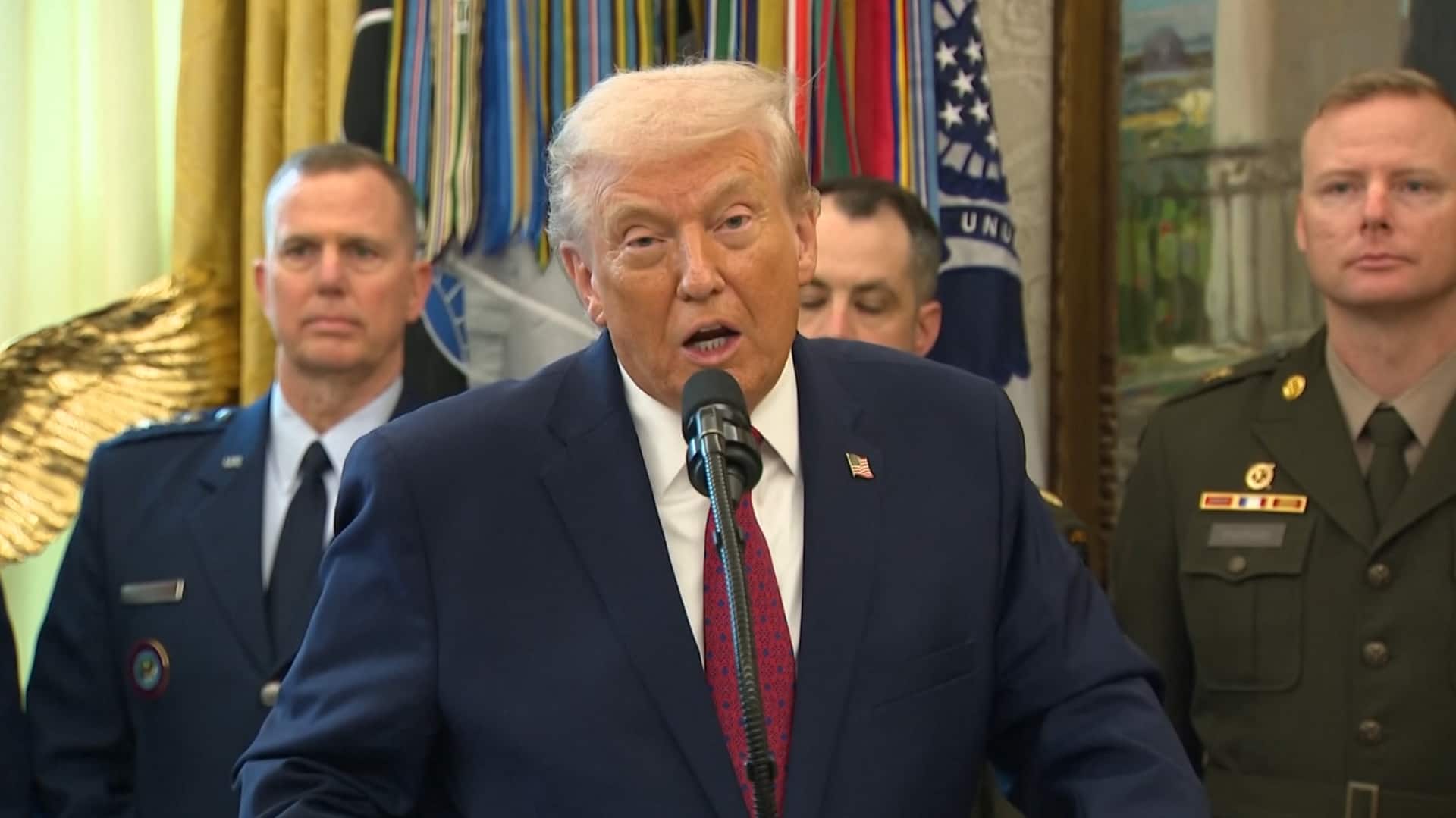 அமெரிக்க ராணுவ வீரர்களுக்கு டிரம்ப்பின் 'கிறிஸ்துமஸ் பரிசு': $1,776 ஊக்கத்தொகை அறிவிப்பு