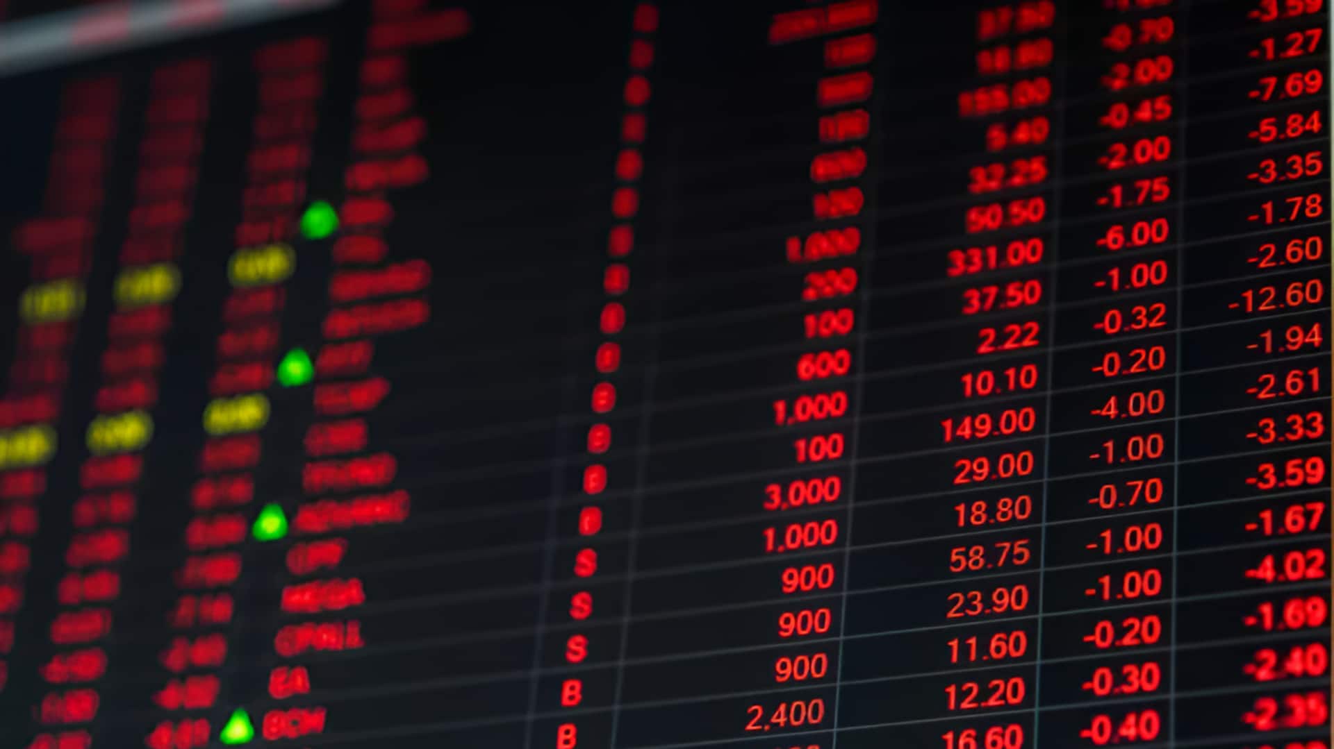 முதலீட்டாளர்களுக்கு பெரும் அதிர்ச்சி! ஒரே நாளில் சரிந்த இன்போசிஸ், டிசிஎஸ் பங்குகள்