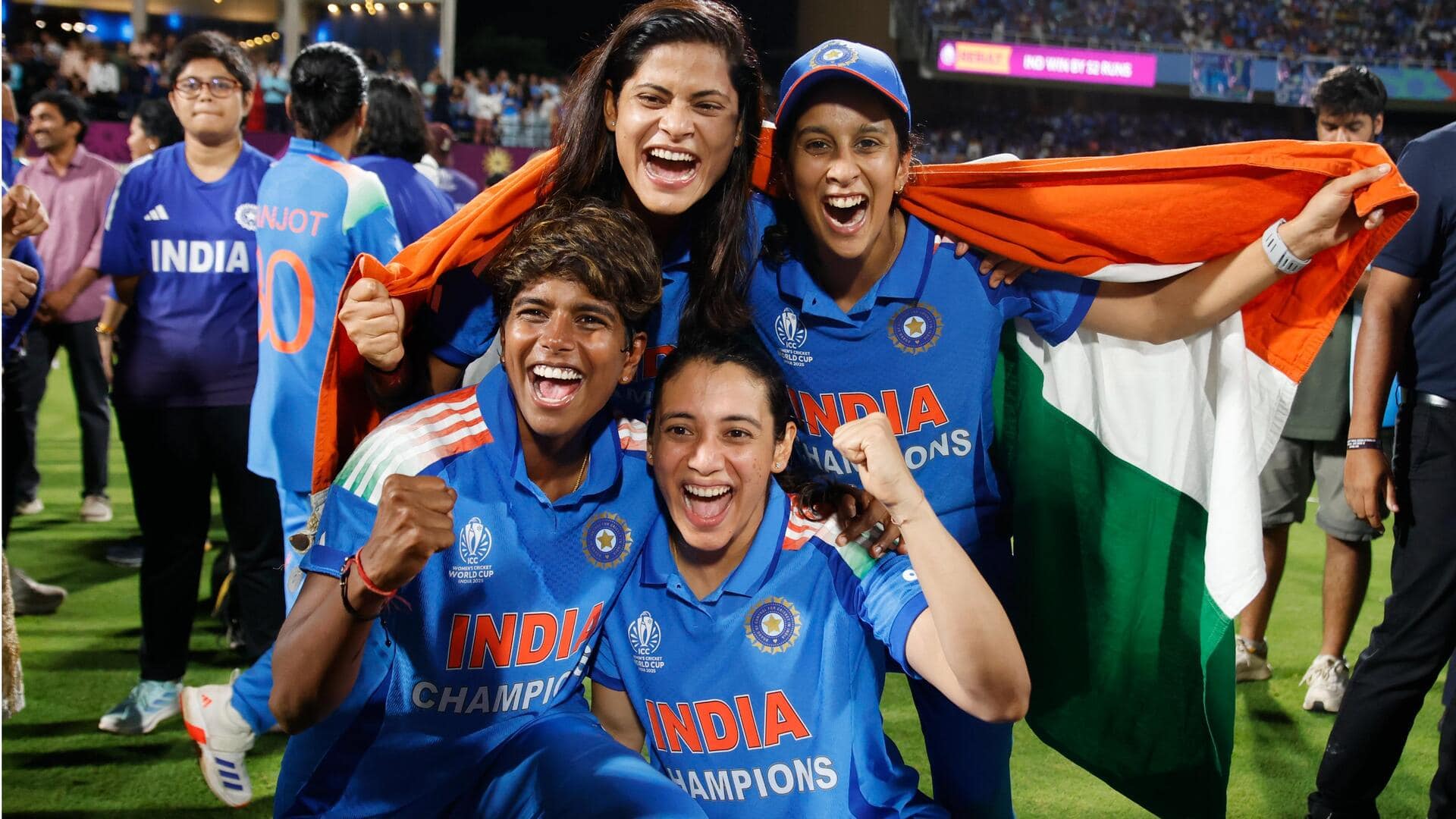 "சம ஊதியத்திற்கு கிடைத்த பலன்": மகளிர் உலக கோப்பை வென்றதும் BCCI கூறியது இதுதான்!