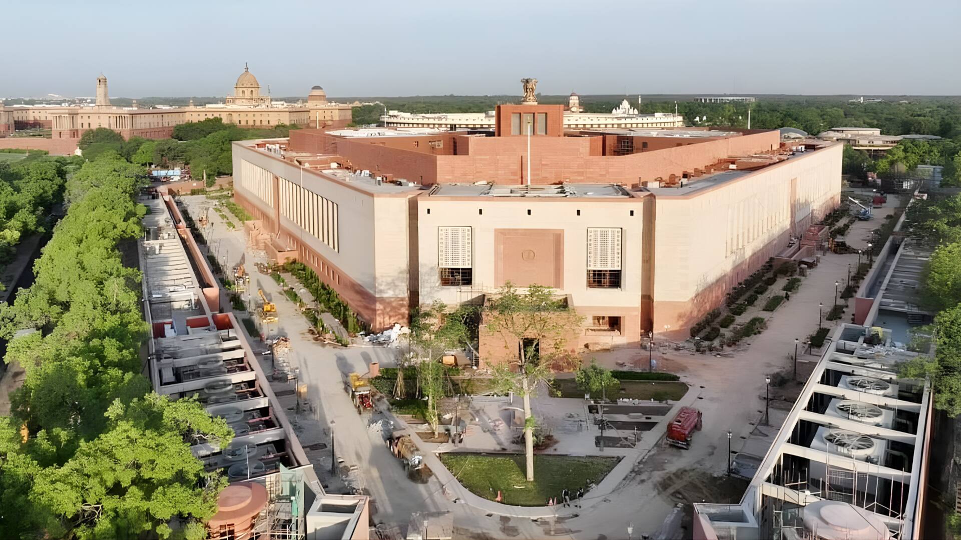 ஏன் இந்த நேரத்தில் மகளிர் இடஒதுக்கீடு மசோதா கொண்டு வரப்பட்டது? அரசு விளக்கம்