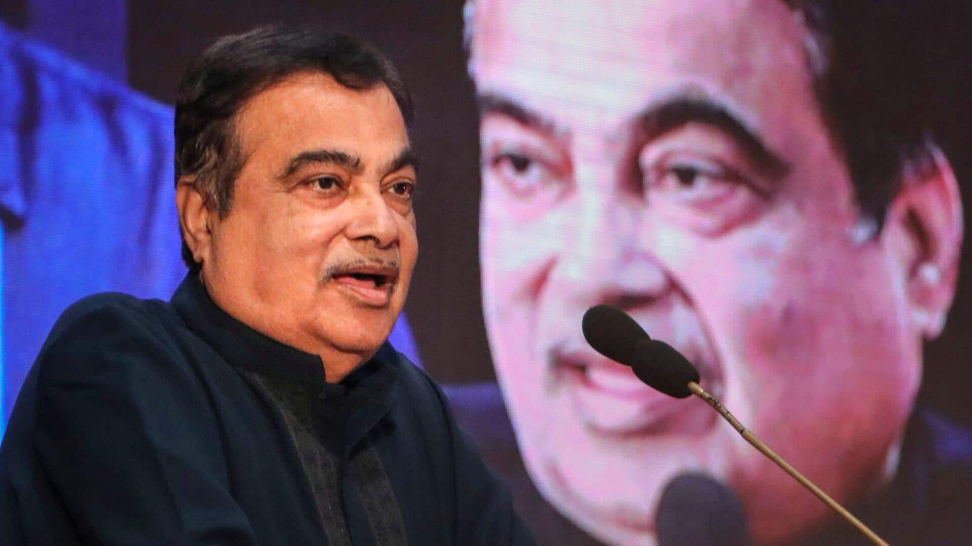 பழைய வாகனங்களை அழிக்கும் வாடிக்கையாளர்களுக்கு சலுகைகளை வழங்கும்படி ஆட்டோமொபைல் நிறுவனங்களுக்கு நிதின் கட்கரி வலியுறுத்தல்