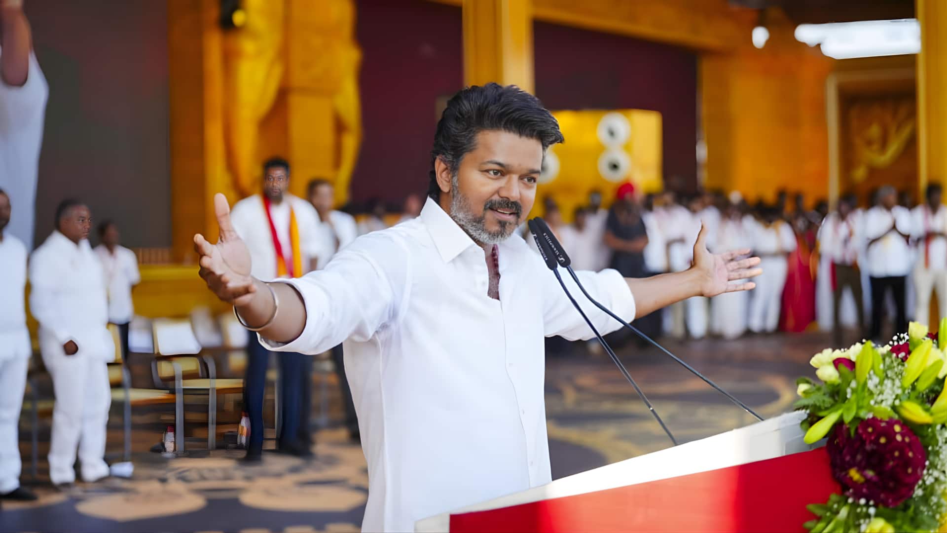 50 சீட்டுடன் துணை முதல்வர் பதவி: ஆந்திரா ஃபார்முலாவுடன் விஜயை இணைக்க தேசிய ஜனநாயகக் கூட்டணி கடைசி கட்ட முயற்சி?