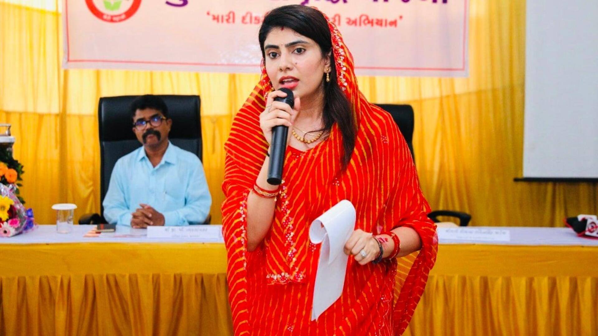 குஜராத் புதிய அமைச்சரவை இலாக்காக்கள் ஒதுக்கீடு; ரவீந்திர ஜடேஜாவின் மனைவிக்கு கல்வித்துறை ஒதுக்கீடு குஜராத் புதிய அமைச்சரவை இலாக்காக்கள் ஒதுக்கீடு; ரவீந்திர ஜடேஜாவின் மனைவிக்கு கல்வித்துறை ஒதுக்கீடு