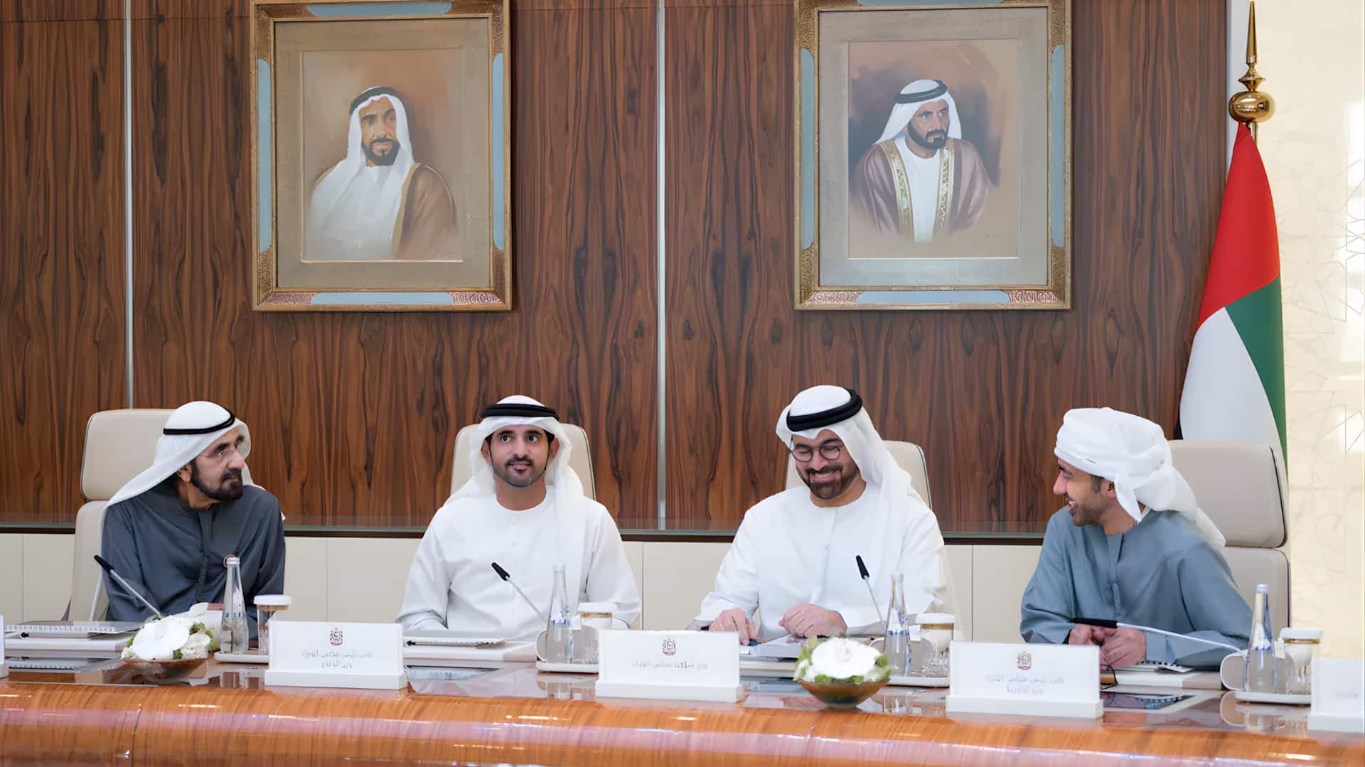 2028க்குள் 50% அரசு சேவைகள் ஏஐ மயமாகும்: உலகிலேயே முதன்முறையாக சாதனை படைக்கும் ஐக்கிய அரபு அமீரகம்