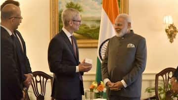 மும்பையில் திறக்கப்பட்ட ஆப்பிள் ஸ்டோர் - பிரதமர் மோடியை சந்திக்கும் டிம் குக்!