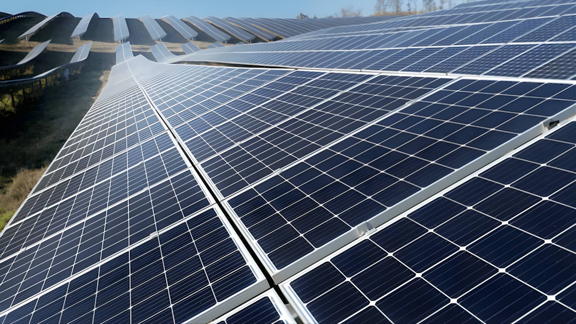 சோலார் பேனல் இறக்குமதிக்கு அமெரிக்கா விதித்த 234% வரி! இந்திய நிறுவனங்களின் எதிர்காலம் என்ன?