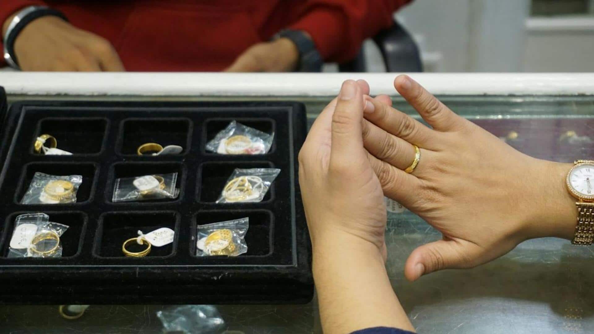 மீண்டும் அதிகரிக்க துவங்கிய தங்கத்தின் விலை; இன்றைய சவரன் விலை இதுதான்