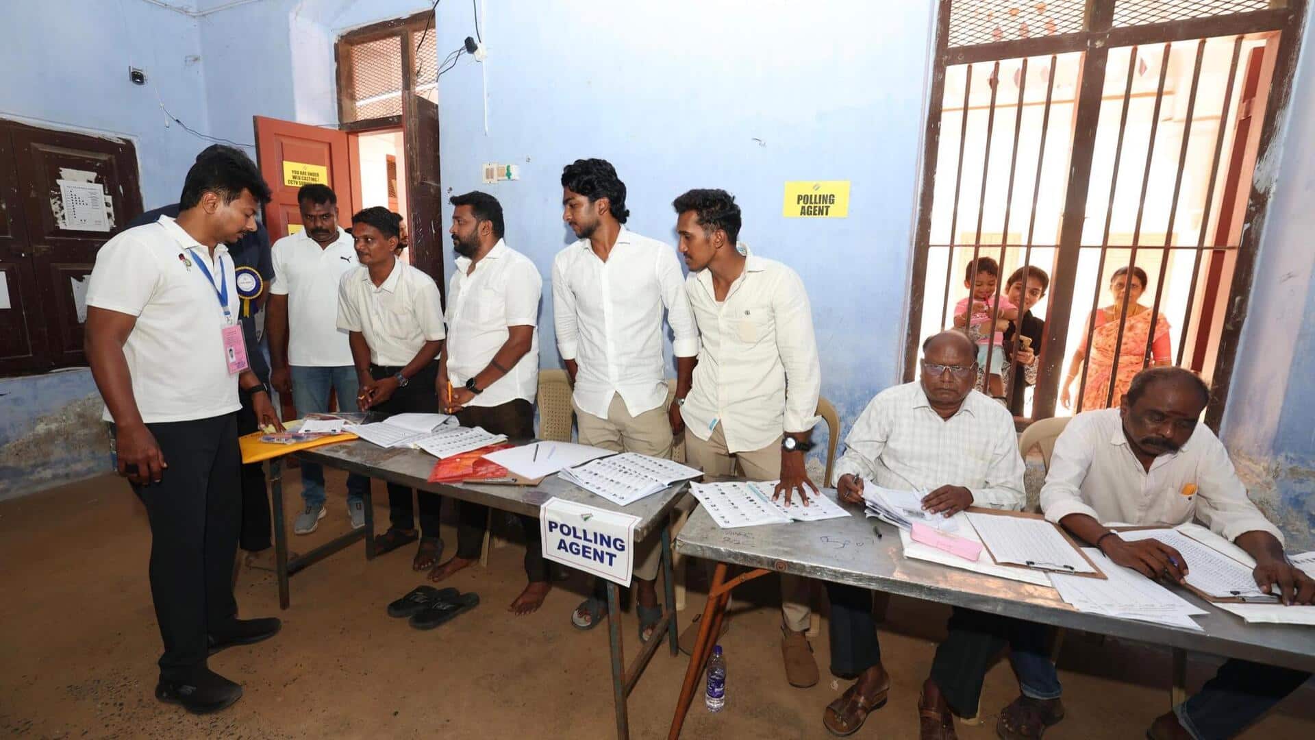 தேர்தல் 2026: 1 மணி நிலவரப்படி தமிழகத்தில் 56.81% வாக்குகள் பதிவாகியுள்ளன