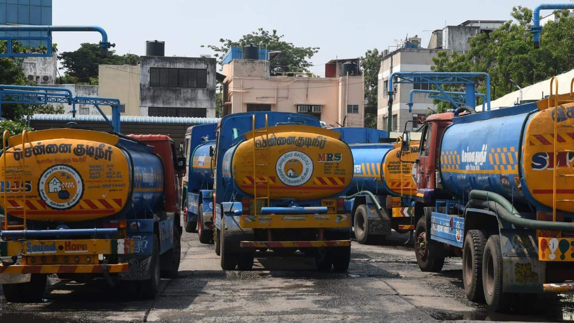 சென்னையில் 16 அடிக்கு சரியும் நிலத்தடி நீர்மட்டம்: குடிநீர் தட்டுப்பாடு ஏற்படும் அபாயம் சென்னையில் 16 அடிக்கு சரியும் நிலத்தடி நீர்மட்டம்: குடிநீர் தட்டுப்பாடு ஏற்படும் அபாயம்