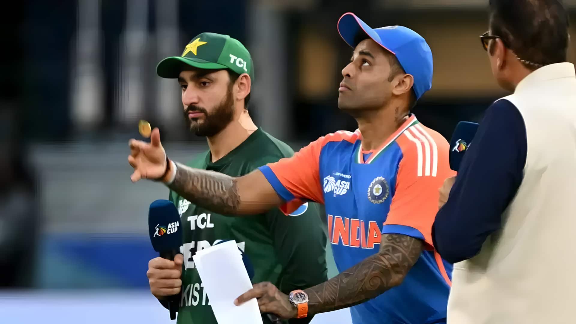 டி20 உலகக் கோப்பை 2026: இந்தியாவுக்கு எதிரான போட்டியில் விளையாட பாகிஸ்தான் ஒப்புகொண்டது