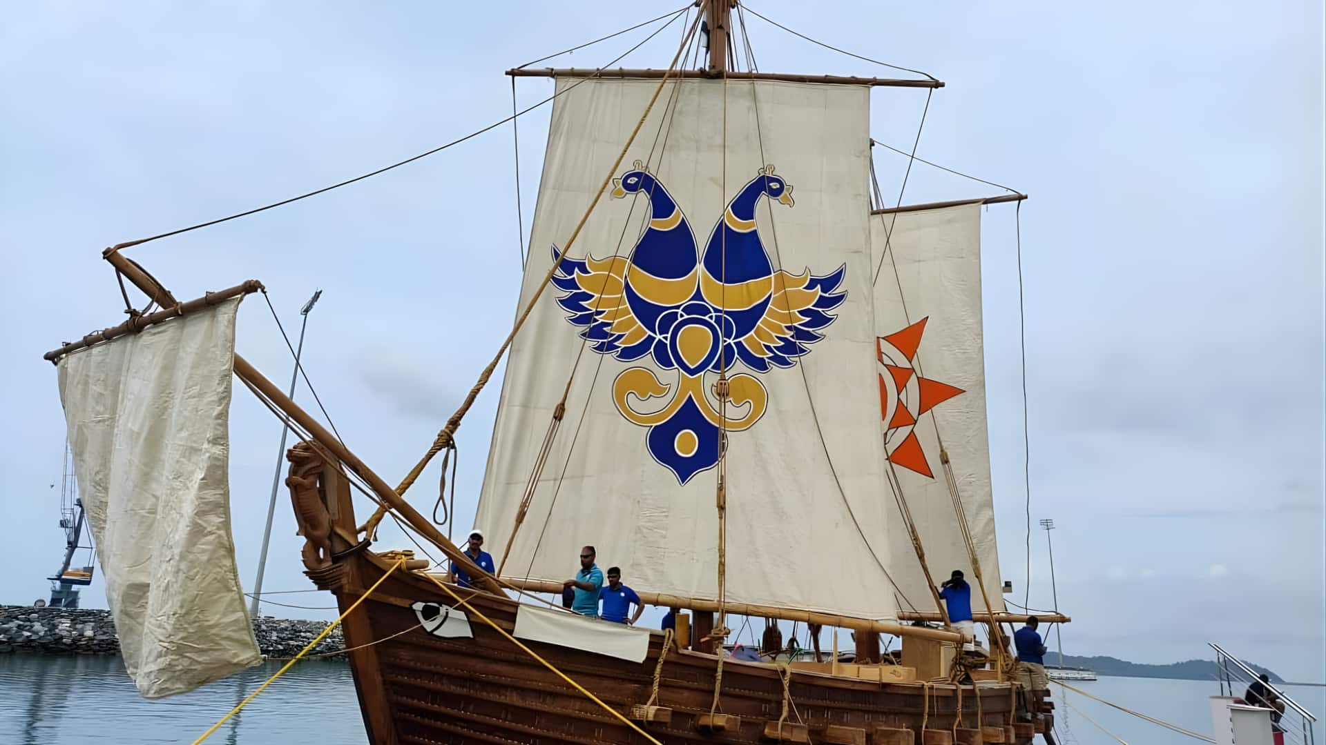 ஐஎன்எஸ்வி கவுண்டின்யா: இந்தியாவின் பண்டைய கடல்வழிப் பயணத்தை மீட்கும் வரலாற்றுப் பயணம்