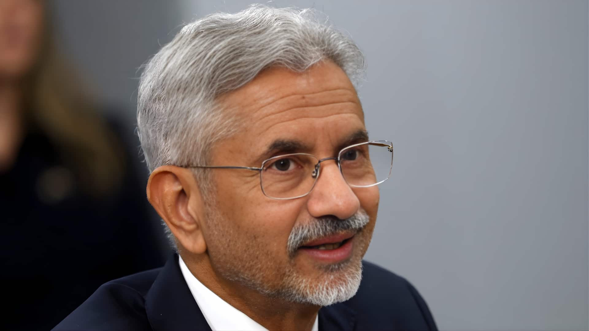 எல்லாவற்றையும் விட மனிதநேயமே முக்கியம்! ஈரான் போர்க்கப்பலுக்கு கொச்சியில் அனுமதி கொடுத்ததன் காரணம் இதுதான்