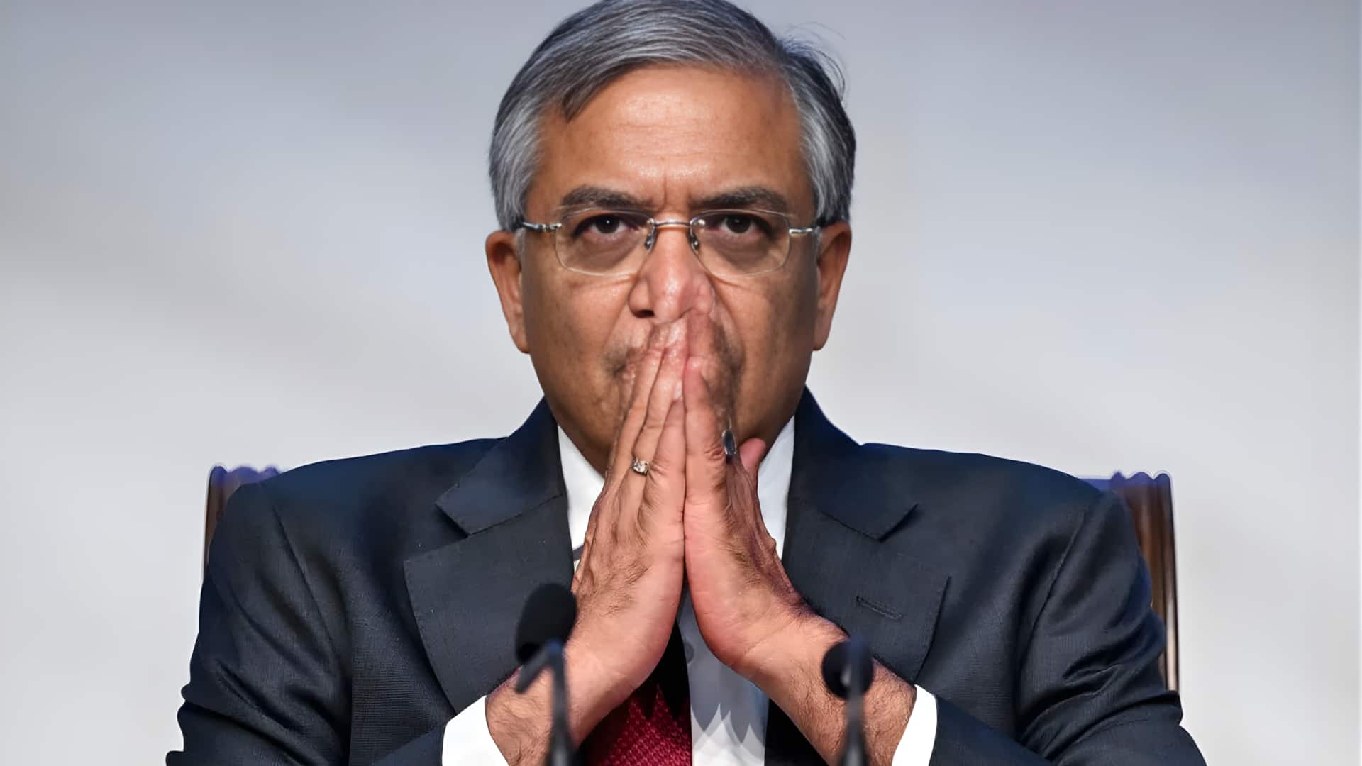 இந்திய வரலாற்றில் முதல்முறை! தலைமைத் தேர்தல் ஆணையரை நீக்க எதிர்க்கட்சிகள் அதிரடி முடிவு; முழு பின்னணி