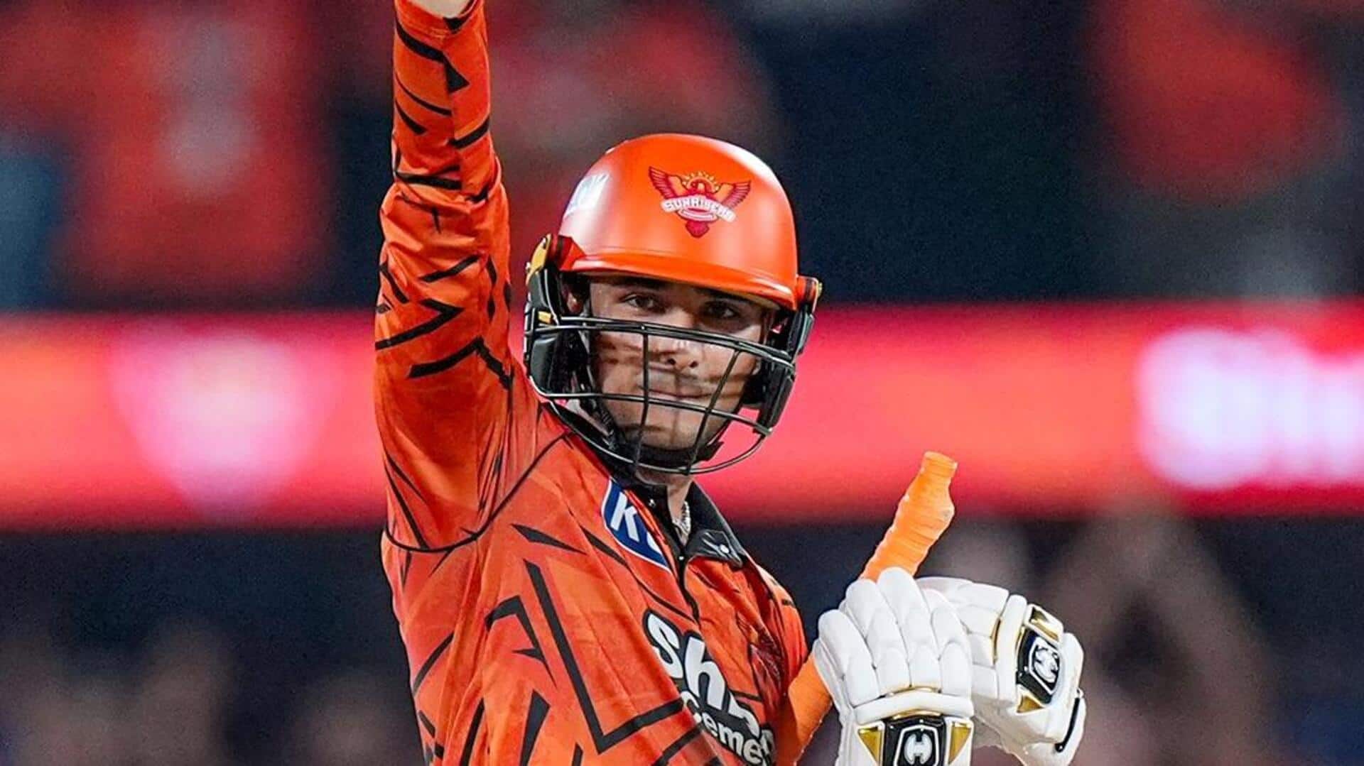 ஐபிஎல் 2026: சதம் அடித்த அபிஷேக்கின் உதவியால் சன்ரைசர்ஸ் ஹைதராபாத் அணி, டெல்லி கேபிடல்ஸ் அணியை வீழ்த்தியது