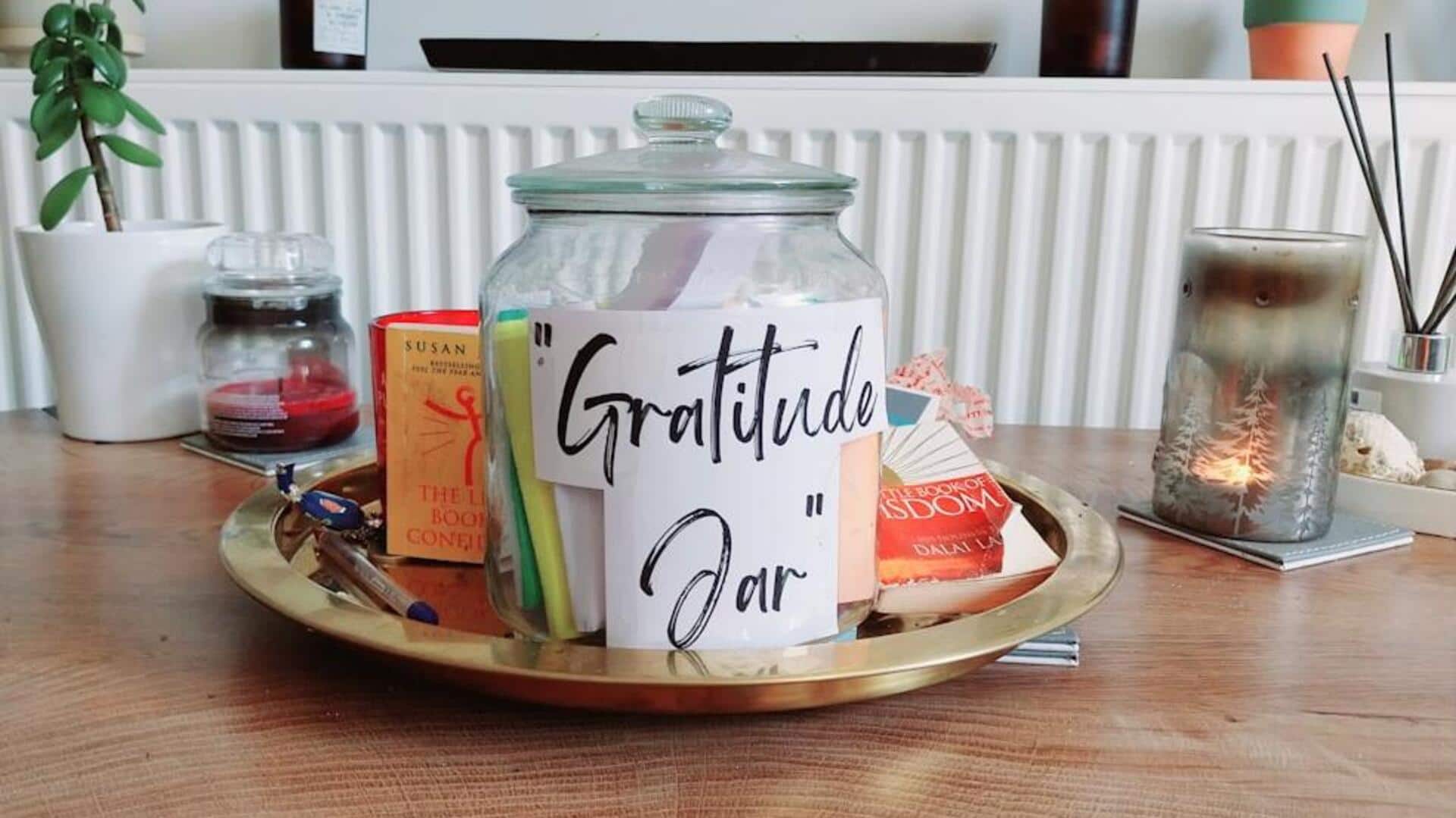 நன்றிக் குடுவை (Gratitude Jar) செய்வது எப்படி?