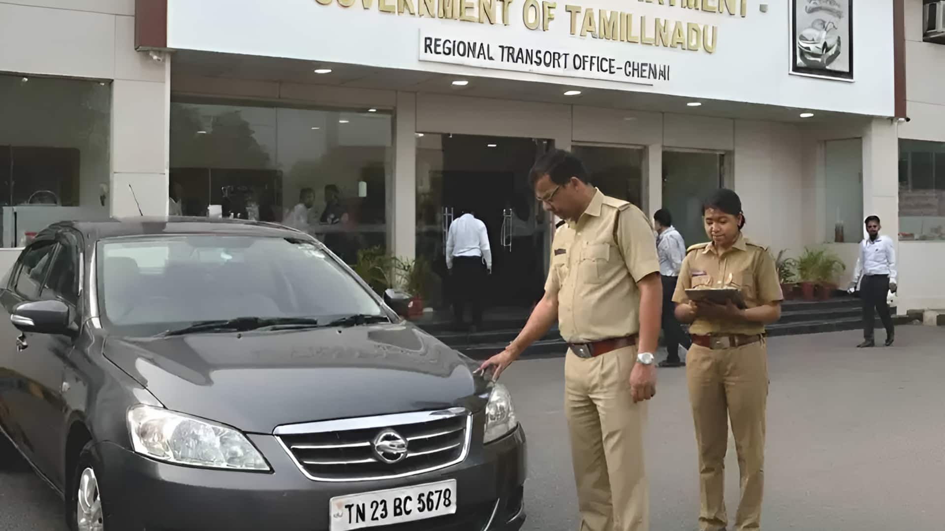 ஒரே போன் நம்பரில் 2,000 ஃபேன்சி எண்கள்; 'VAHAN' தளத்தில் நடந்த முறைகேடு