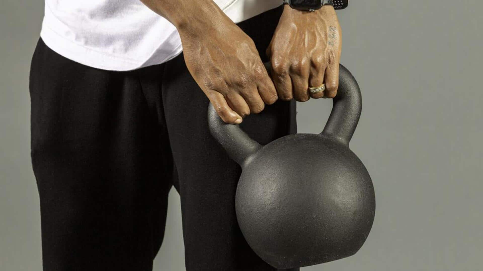 Kettlebell Flow: பலம், சமநிலை, ஒருங்கிணைப்புக்கு அவசியம் முயற்சி செய்ய வேண்டிய ஒன்று
