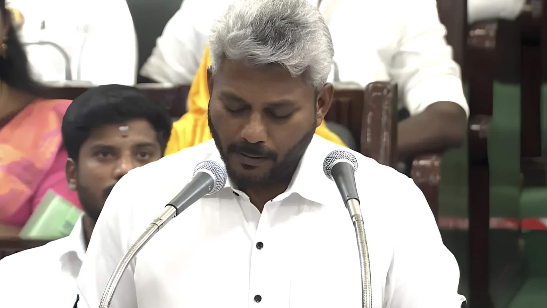 ஒவ்வொரு குடும்பத்தின் மீதும் ரூ.2.80 லட்சம் கடன்! தமிழ்நாடு அரசு பட்ஜெட் 2026-27: முழு விவரங்கள்