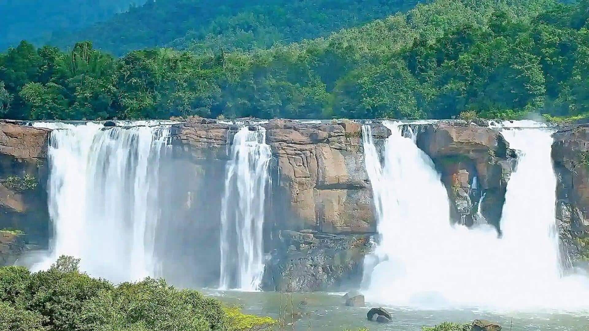 இந்தியாவில் அதிகம் பேசப்படும் 5 நீர்வீழ்ச்சிகள்