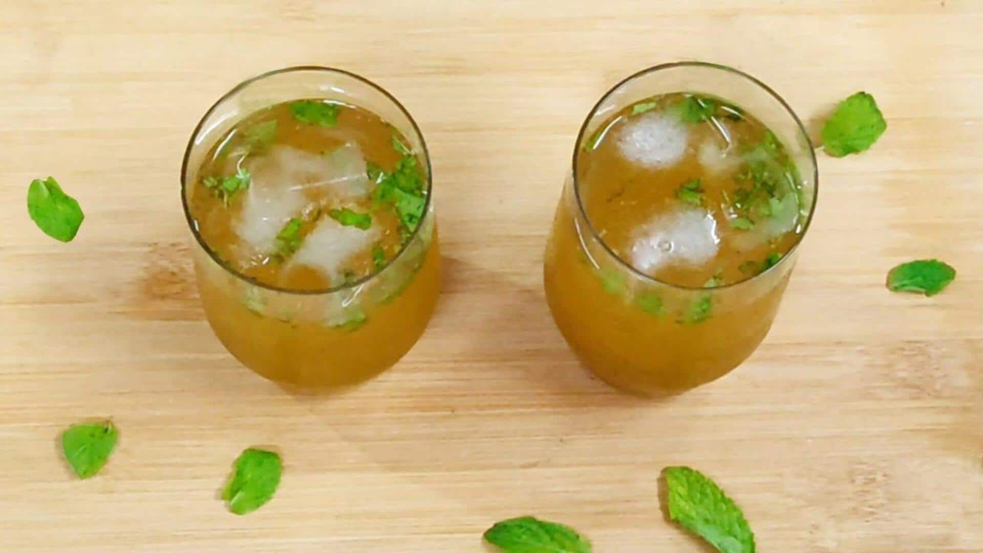கோடைக் காலத்தில் குழந்தைகளுக்கு உகந்த 'வெல்ல சர்பத்': உடலுக்குக் குளிர்ச்சி தரும் எளிய செய்முறை!