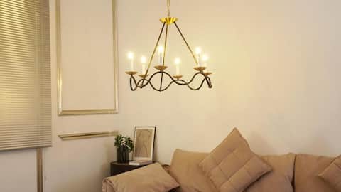 குளிர்கால தீமில் ரூம் டெக்கரேஷன்: நீங்கள் கட்டாயம் முயற்சிக்க வேண்டிய லைட்டிங் ஐடியாக்கள்