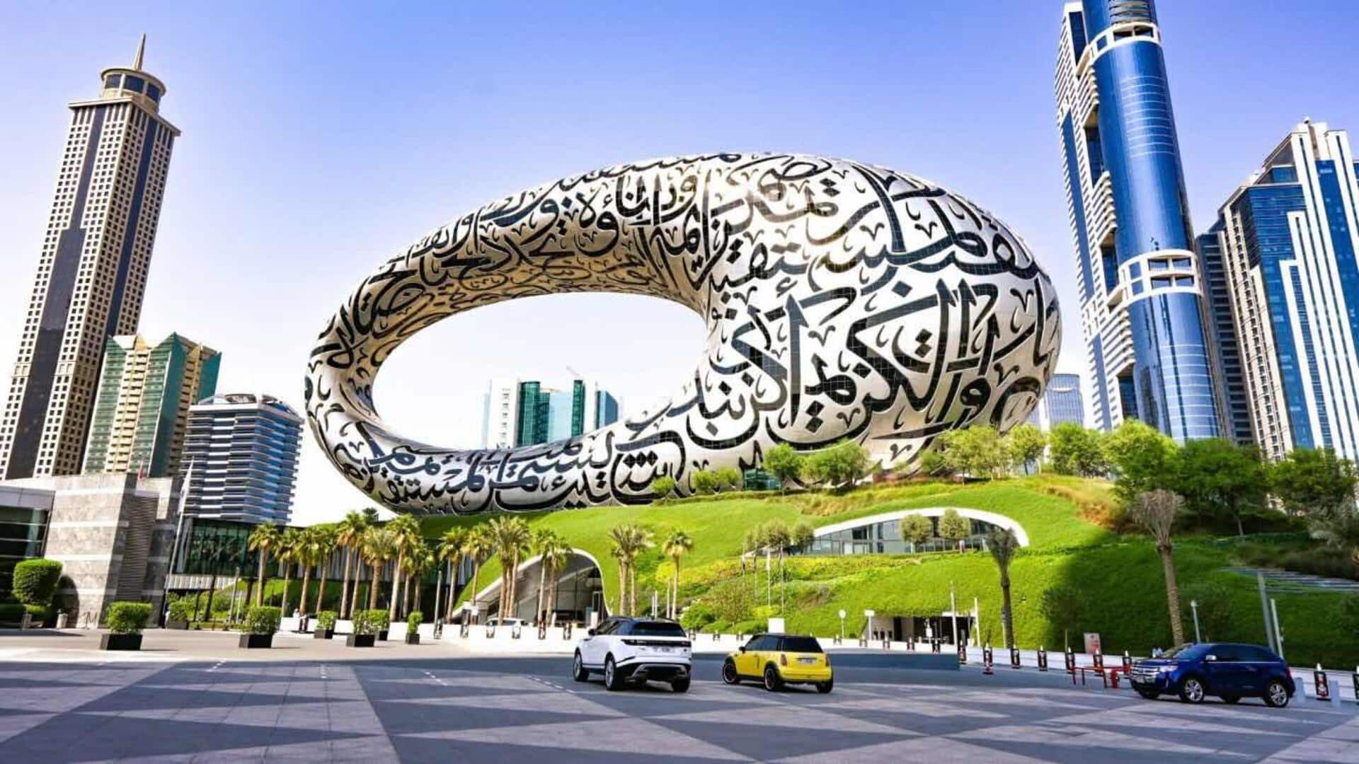H1B விசா நெருக்கடிகளுக்கு இடையே UAE-ன் புதிய விசிட் விசாக்கள், எளிமைப்படுத்தப்பட்ட விதிகள்: நீங்கள் தெரிந்து கொள்ள வேண்டியவை