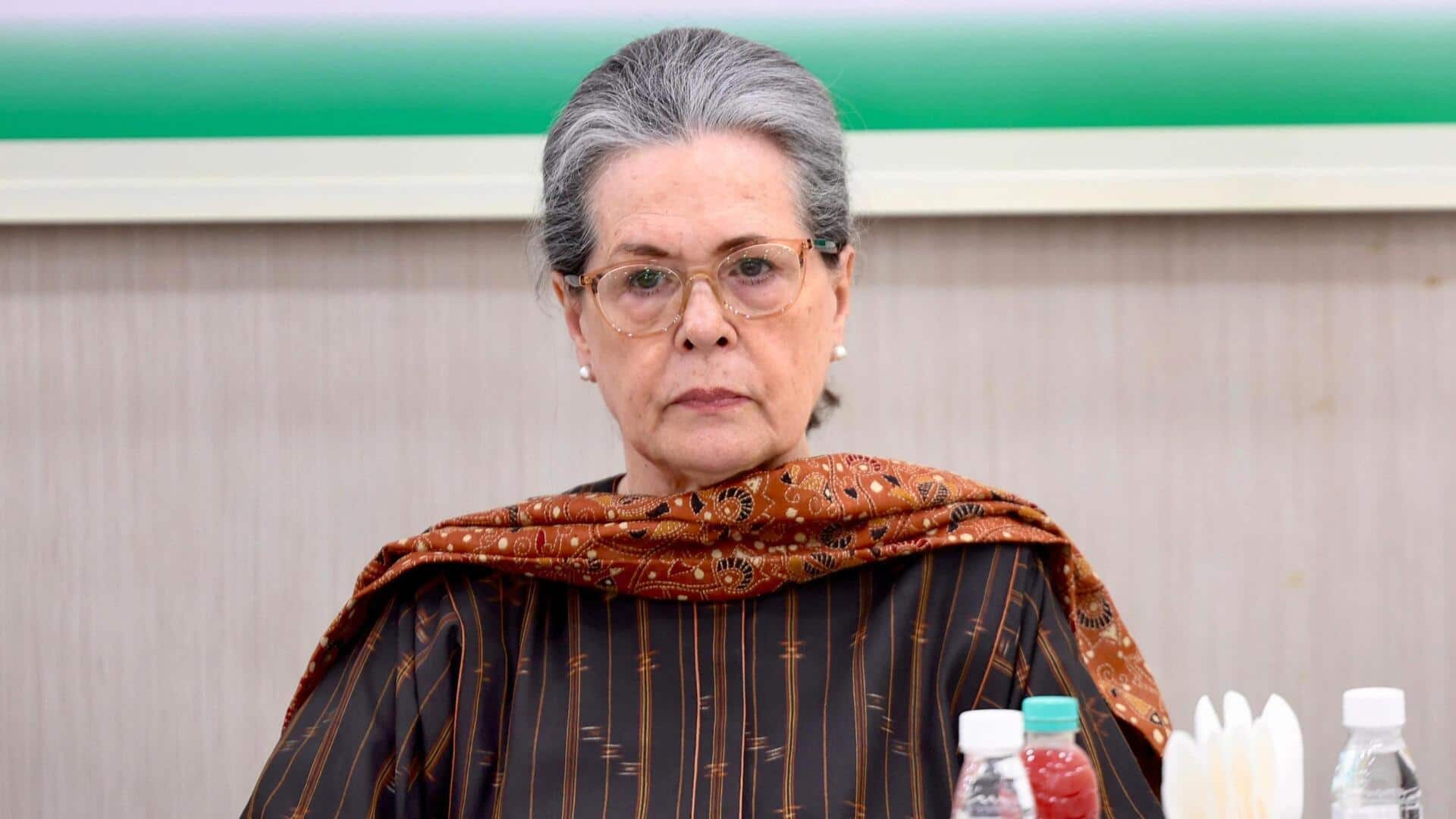 சிம்லாவில் சோனியா காந்தி மருத்துவமனையில் அனுமதிக்கப்பட்டுள்ளதாக தகவல்
