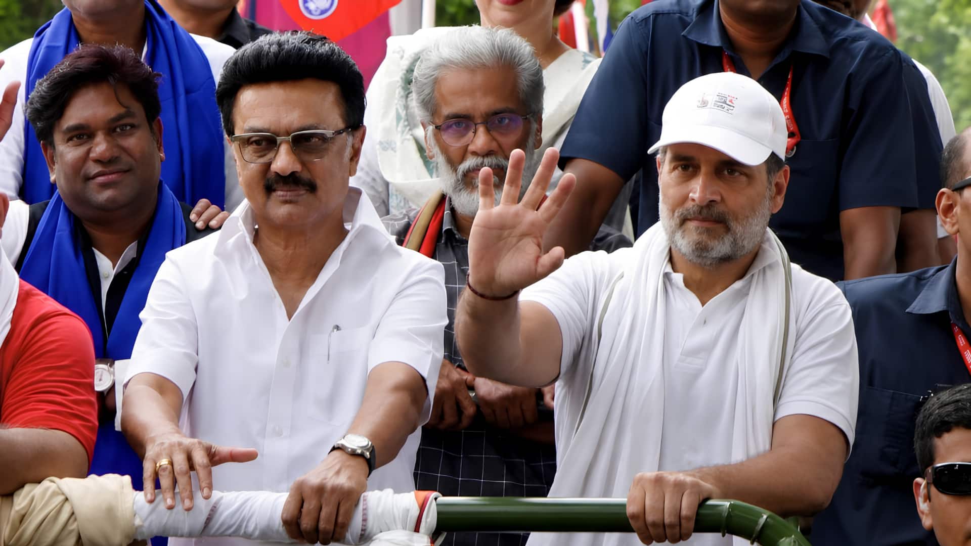 'இந்தியா' கூட்டணி கூட்டத்தைப் புறக்கணிக்கிறது திமுக! காங்கிரஸ் மீது 'துரோகம்' என அடுக்கடுக்கான குற்றச்சாட்டு!