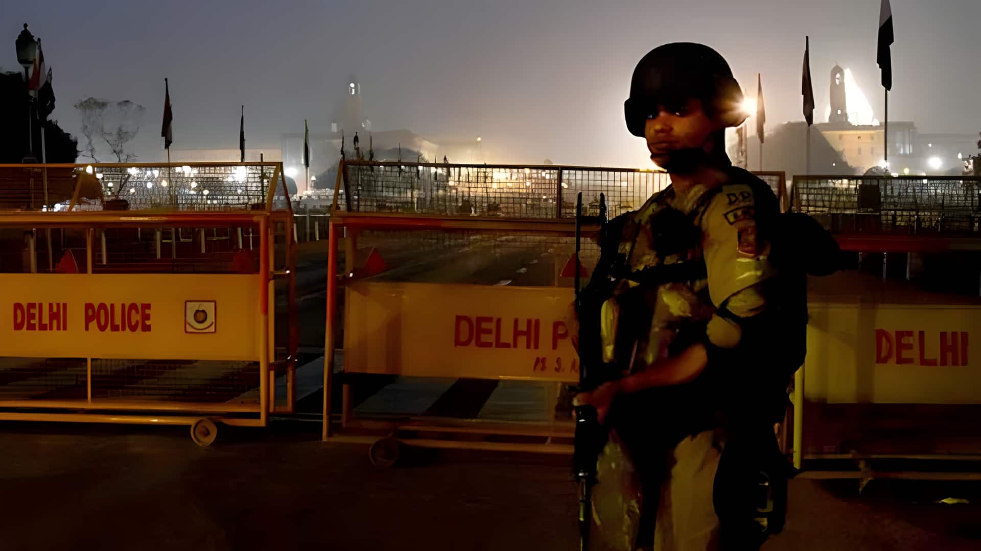 குடியரசு தின பாதுகாப்பு: குற்றவாளிகளைக் கண்டறிய AI கண்ணாடிகளை பயன்படுத்தும் டெல்லி காவல்துறை