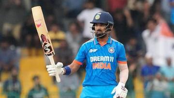 IND vs PAK : டாஸ் போட 5 நிமிடங்கள் இருக்கும்போது கேஎல் ராகுலை அழைத்த ரோஹித் ஷர்மா