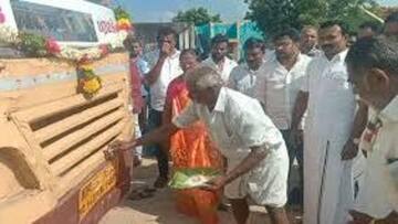 முதன்முதலாக வந்த பேருந்து சேவை - கொண்டாட்டத்தில் பழங்குடி மக்கள் 