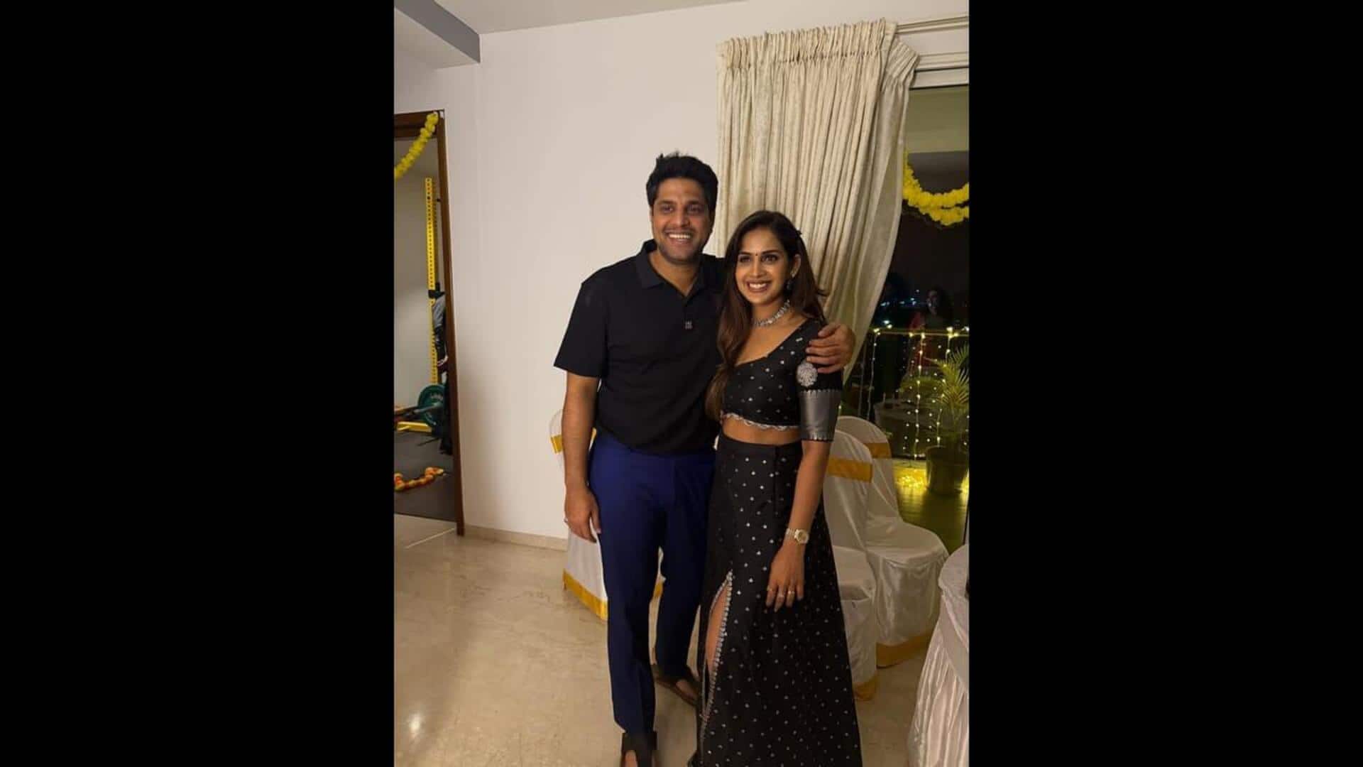 பிக் பாஸ் சம்யுக்தா, கிரிக்கெட் வீரர் அனிருதா ஸ்ரீகாந்துடன் காதலா? இன்ஸ்டா புகைப்படத்தால் கிளம்பிய வதந்தி பிக் பாஸ் சம்யுக்தா, கிரிக்கெட் வீரர் அனிருதா ஸ்ரீகாந்துடன் காதலா? இன்ஸ்டா புகைப்படத்தால் கிளம்பிய வதந்தி