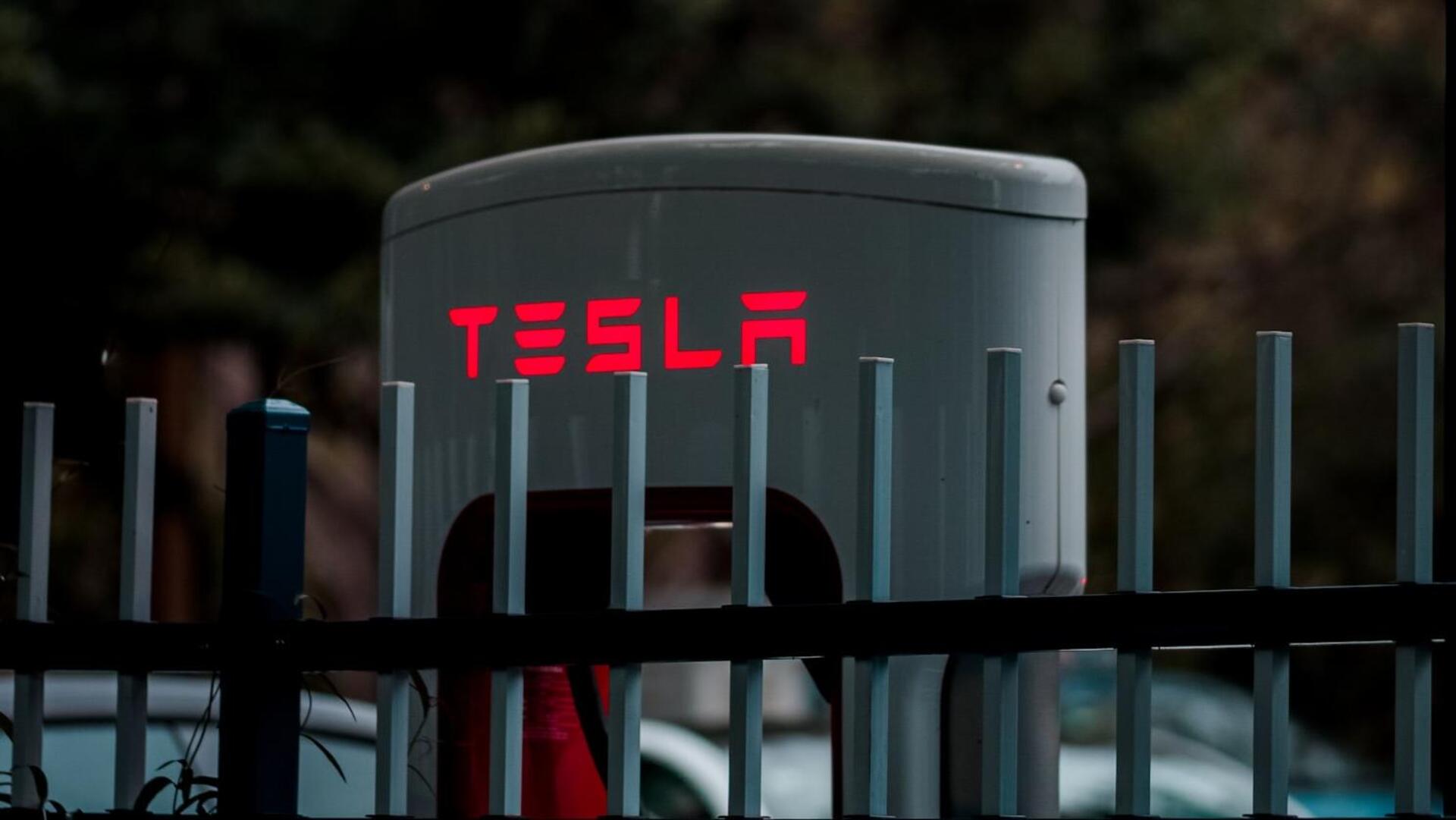 உங்க வீட்டு வேலையெல்லாம் இனி ரோபோதான் செய்யும்! 2027இல் களம் இறங்கும் எலான் மஸ்கின் டெஸ்லா ஆப்டிமஸ்