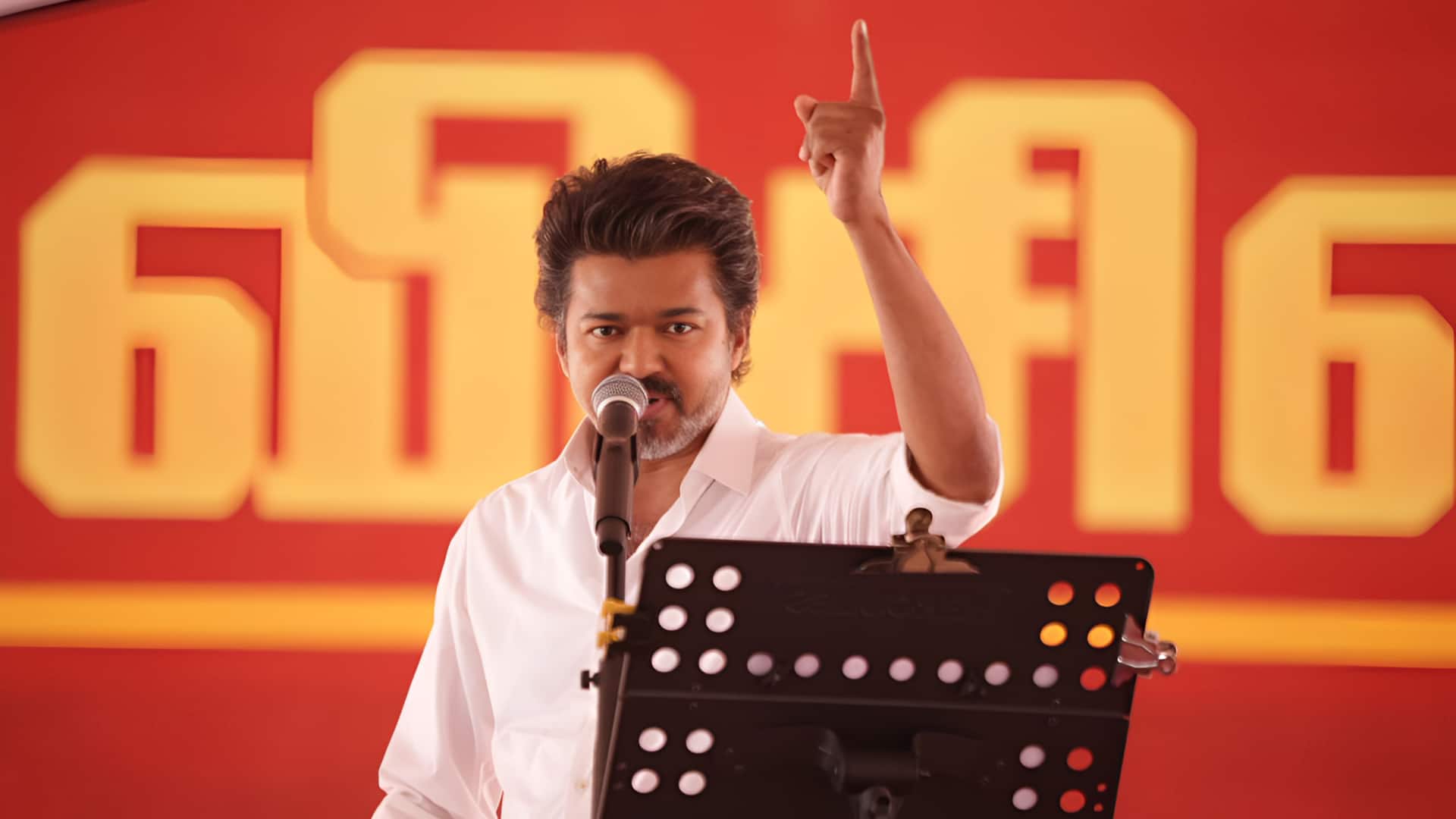 தவெக தலைவர் விஜய் வேலூர் கூட்டத்தில் வெளியிட்ட தேர்தல் வாக்குறுதிகள்