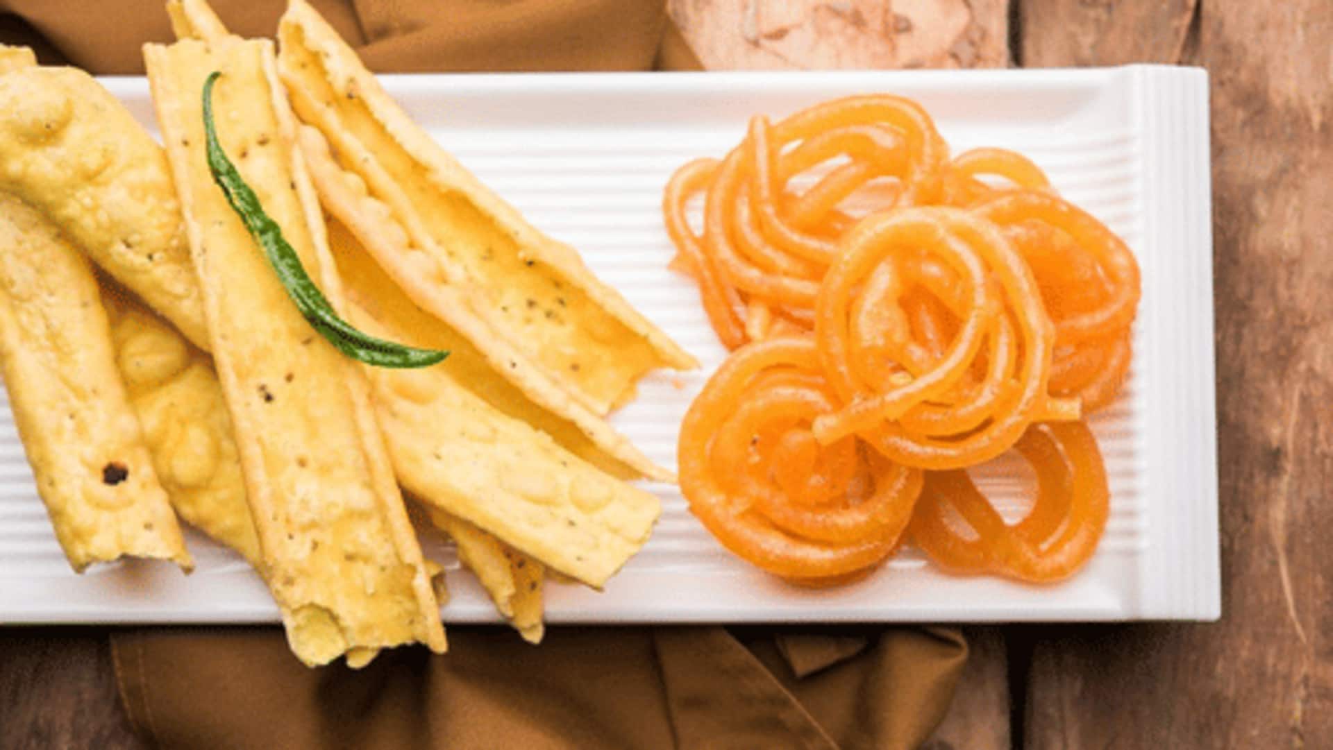 ஜிலேபி-பஃப்டா: கட்டாயம் சுவைக்க வேண்டிய தெருவோர காலை உணவு காம்போ!