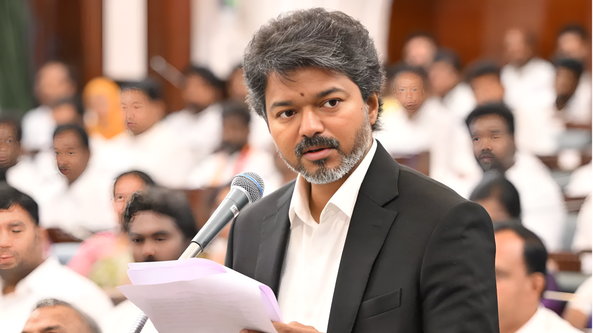 கரூர் மாவட்டத்திற்கு சுற்றுப்பயணம் மேற்கொள்ளும் முதல்வர் விஜய்: 41 குடும்பங்களுக்கு அரசு வேலை வழங்க நடவடிக்கை