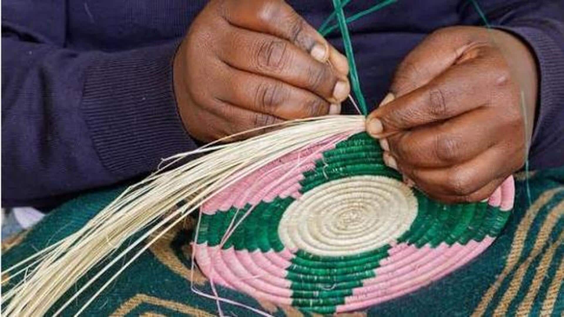 பாரம்பரிய கலைகளை இந்தக் கலைஞர்கள் எப்படிப் பாதுகாக்கிறார்கள்?