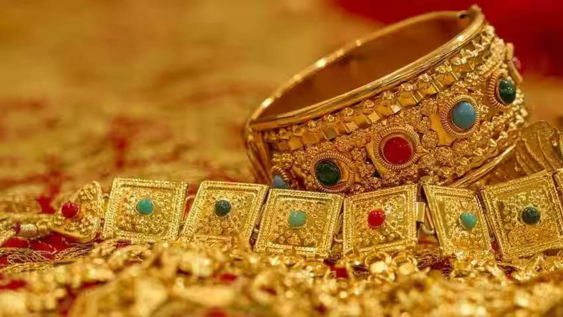 நகை வாங்கப் போறீங்களா? ஆபரணத்தை உண்மையான மதிப்பை உறுதி செய்வது எப்படி என தெரிந்துகொள்ளுங்கள் நகை வாங்கப் போறீங்களா? ஆபரணத்தை உண்மையான மதிப்பை உறுதி செய்வது எப்படி என தெரிந்துகொள்ளுங்கள்