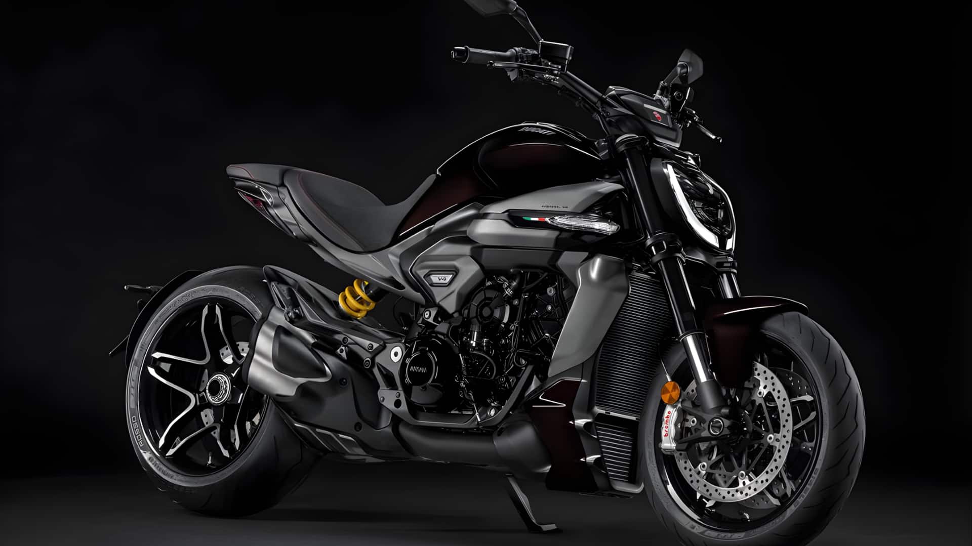 டுகாட்டி எக்ஸ்டயாவல் வி4: இந்தியாவில் முன்பதிவு தொடக்கம்!