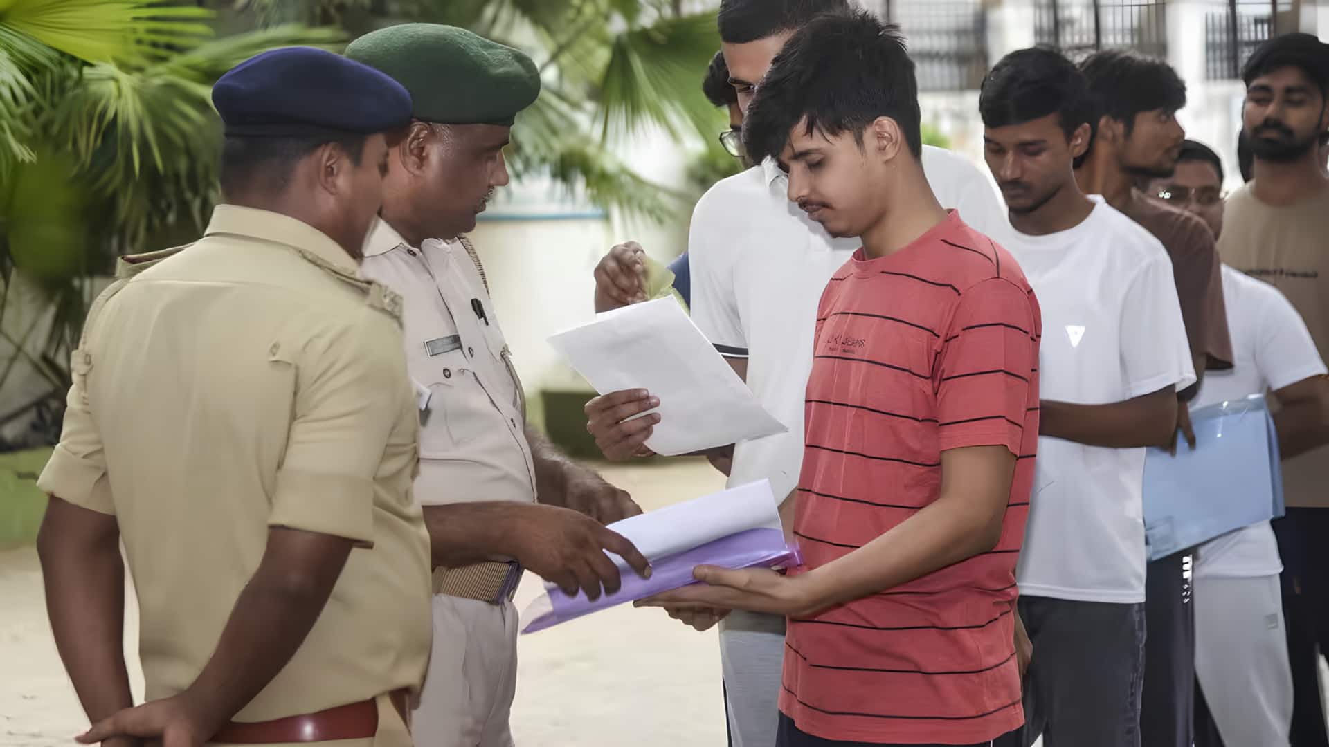 நீட் மறுதேர்வில் இனி ஒரு தப்பும் நடக்காது! மத்திய அரசு எடுத்த அதிரடி முடிவு - களத்தில் இறங்கும் இந்திய விமானப்படை!