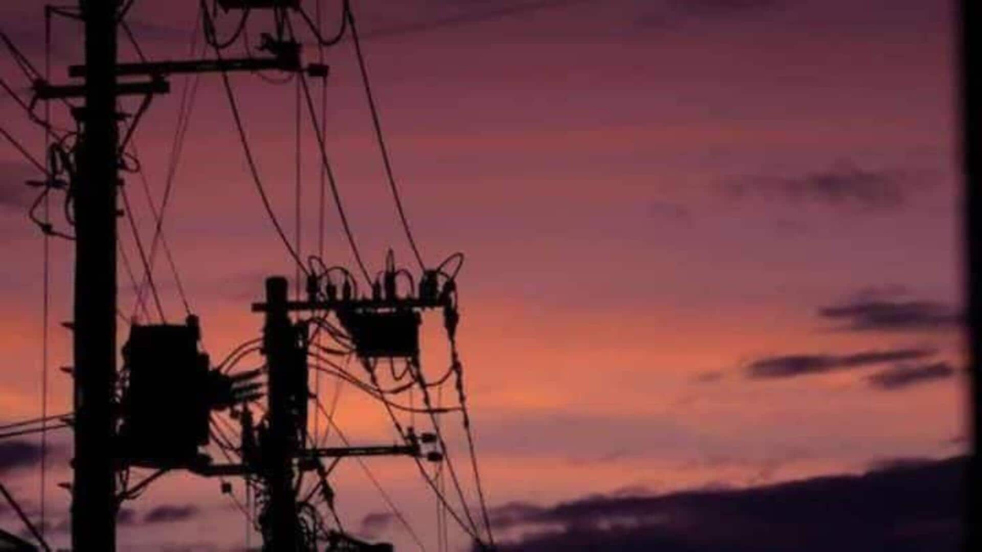 உங்கள் ஏரியாவில் நாளை (மே 17) மின்தடை இருக்கிறதா என தெரிந்துகொள்ளுங்கள் உங்கள் ஏரியாவில் நாளை (மே 17) மின்தடை இருக்கிறதா என தெரிந்துகொள்ளுங்கள்