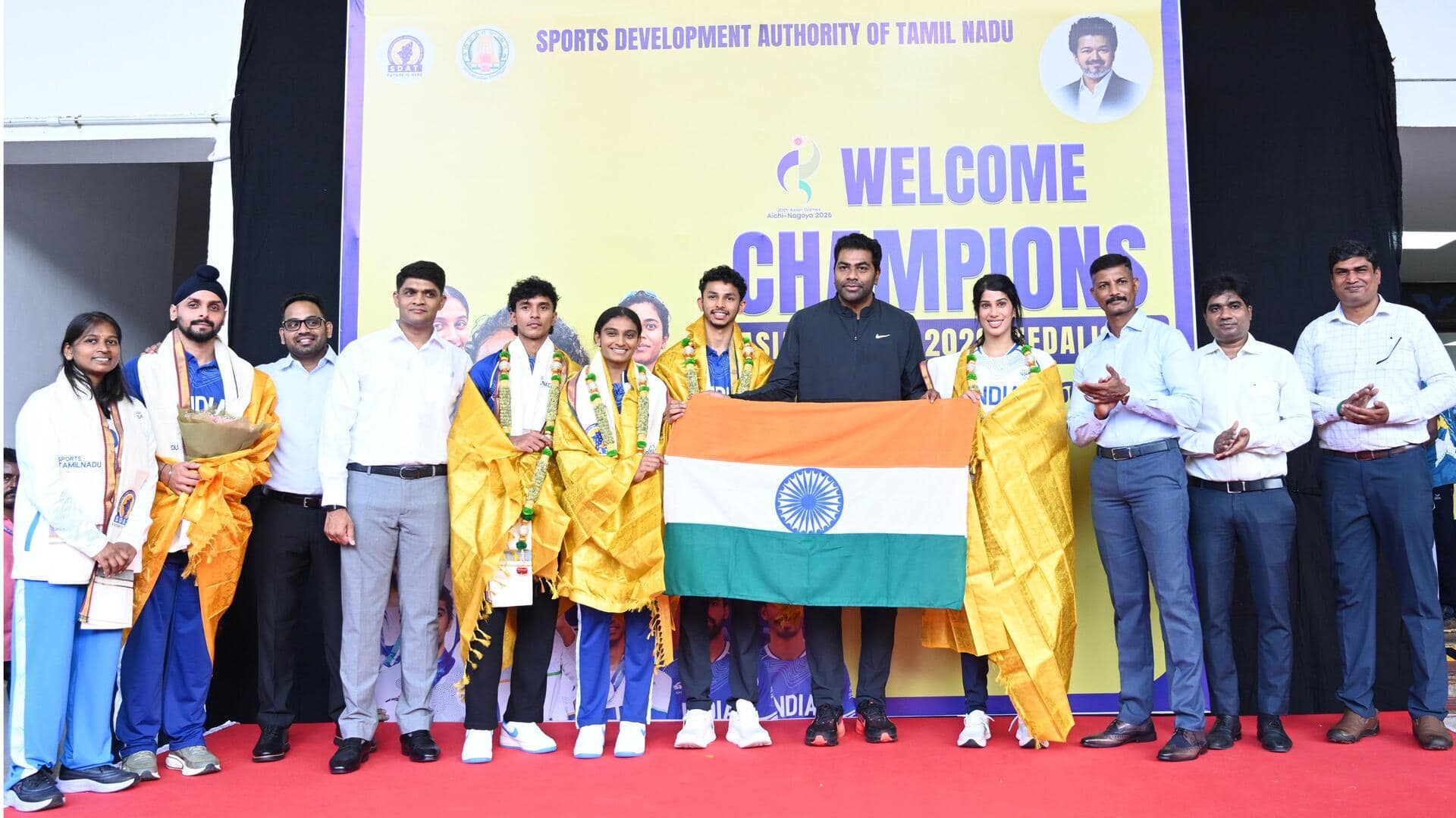 ஆசிய விளையாட்டில் பதக்கம் வென்ற தமிழக வீரர்களுக்கு முதல்வர் விஜய் விரைவில் நேரில் விருந்து