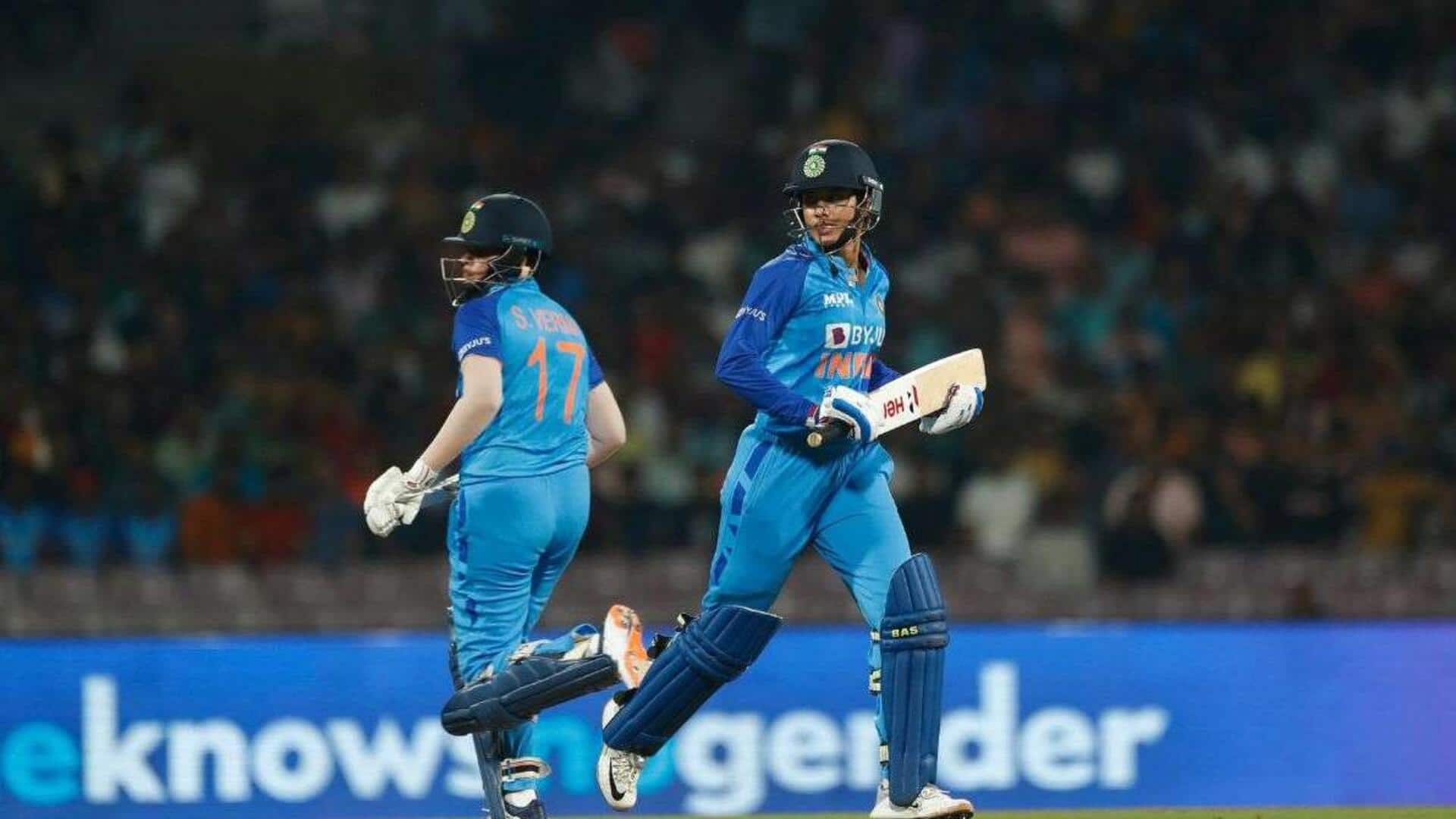இந்தியா vs ஆஸ்திரேலியா மகளிர் 2வது ODI : மீண்டும் அணியில் சேர்ந்த ஸ்மிருதி மந்தனா