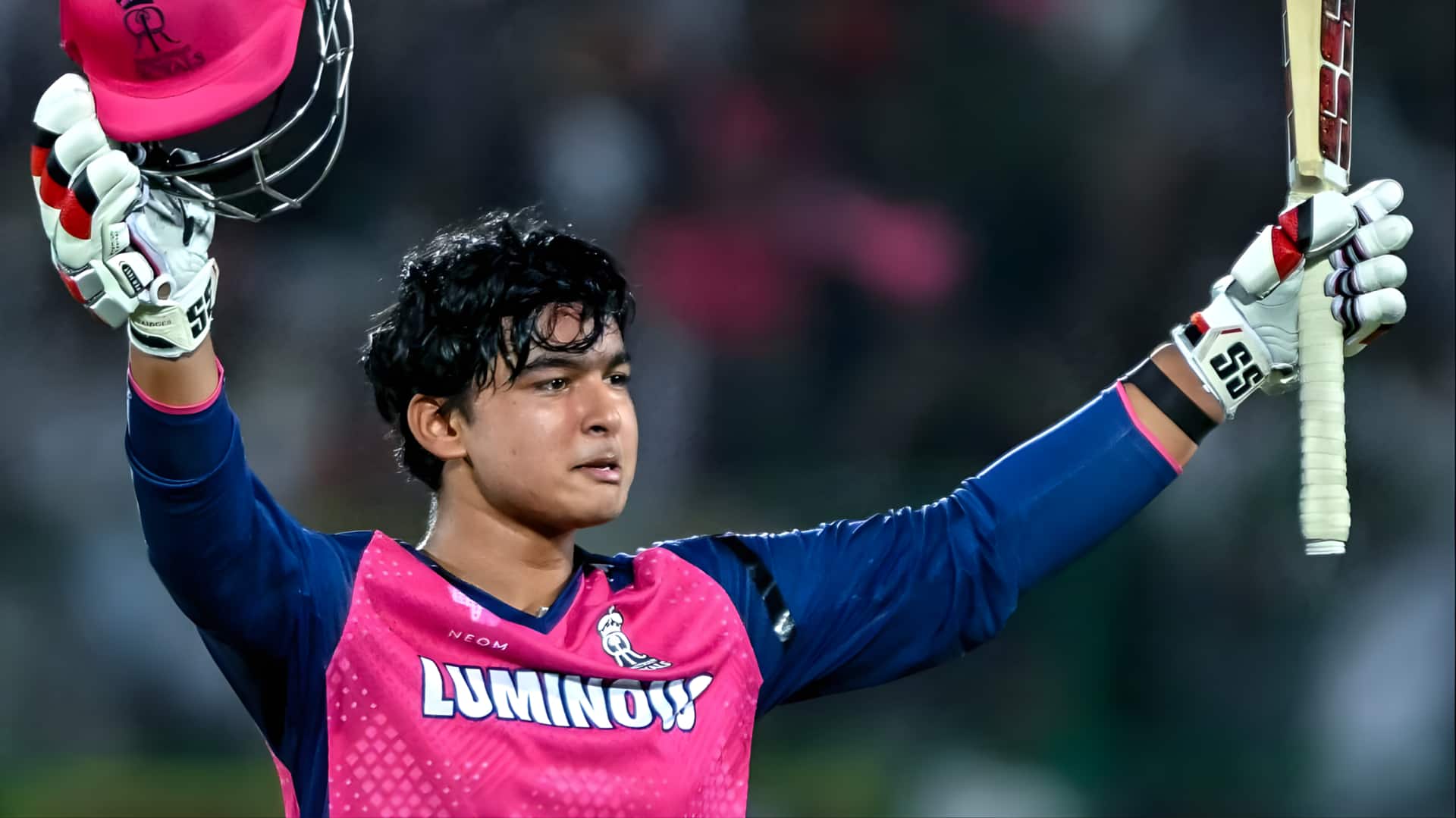 ஐபிஎல் 2026: சுனில் நரைனின் பந்துவீச்சில் பிரம்மாண்ட சிக்ஸர் விளாசிய வைபவ் சூர்யவன்ஷி; வைரலாகும் வீடியோ